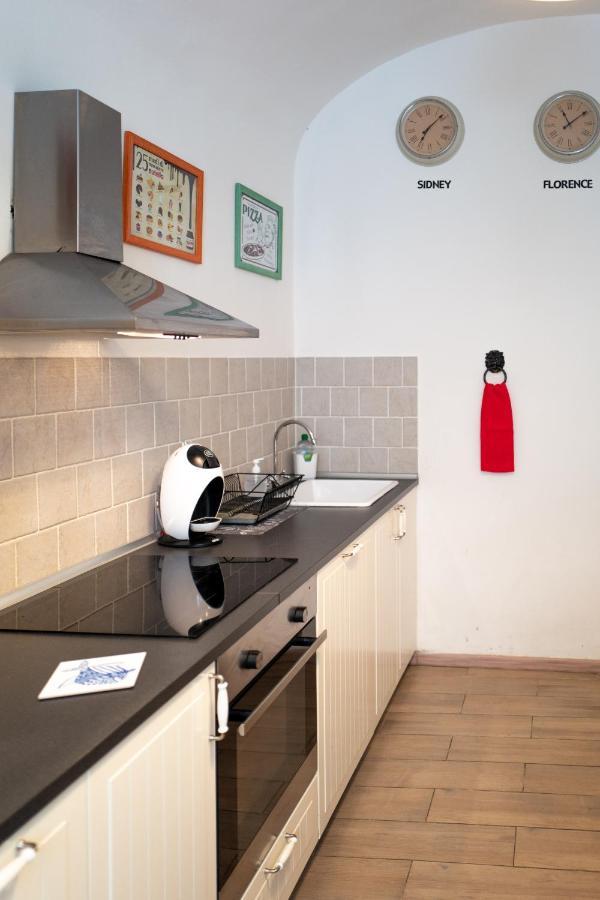 Creative Home Smn Station - Fancy Apartments Florenz Exterior foto